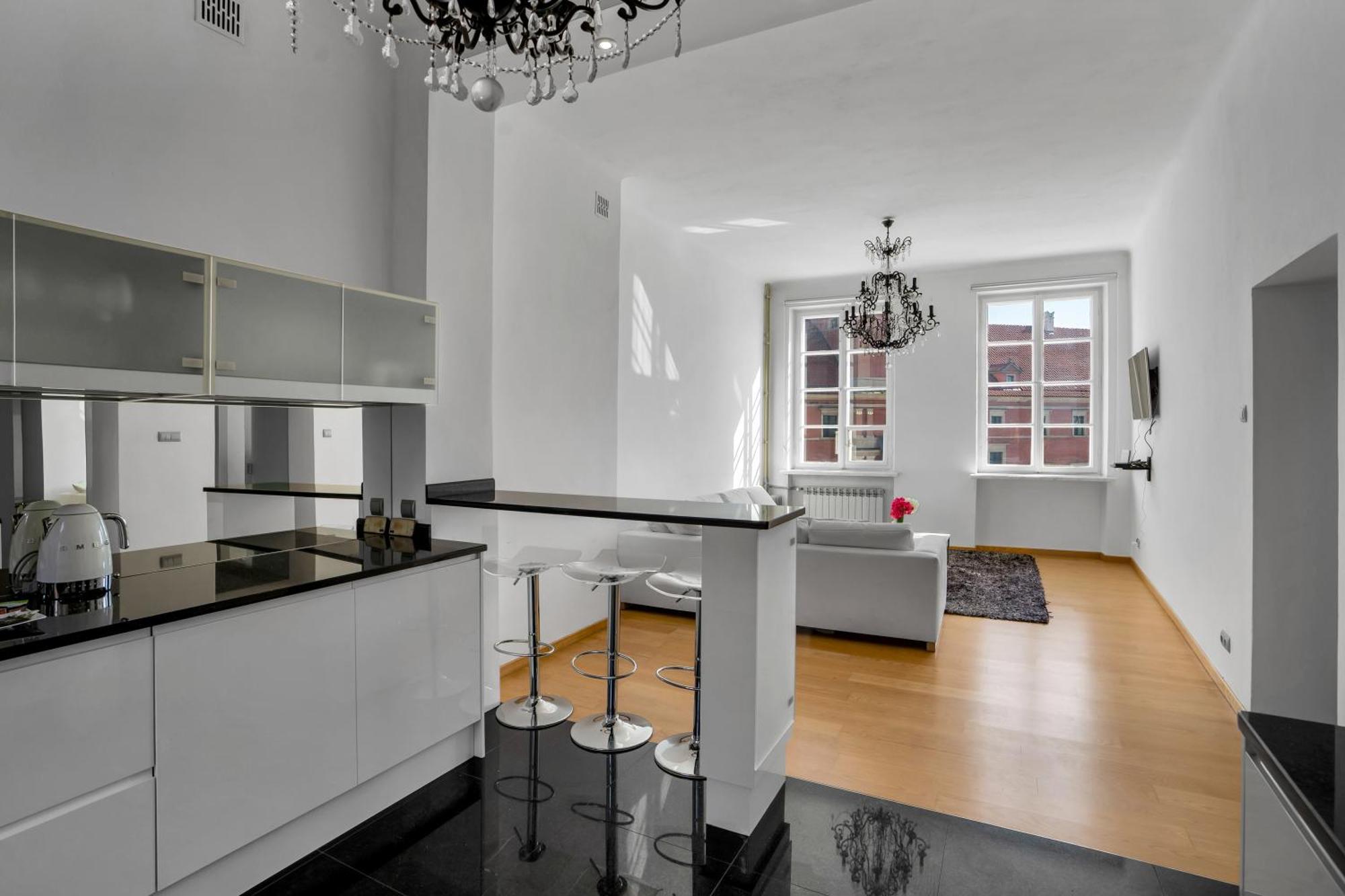 Warsaw Castle Apartments - Prime Location, Historic City Center, Castle View, Fast Internet - By Rentujemy מראה חיצוני תמונה