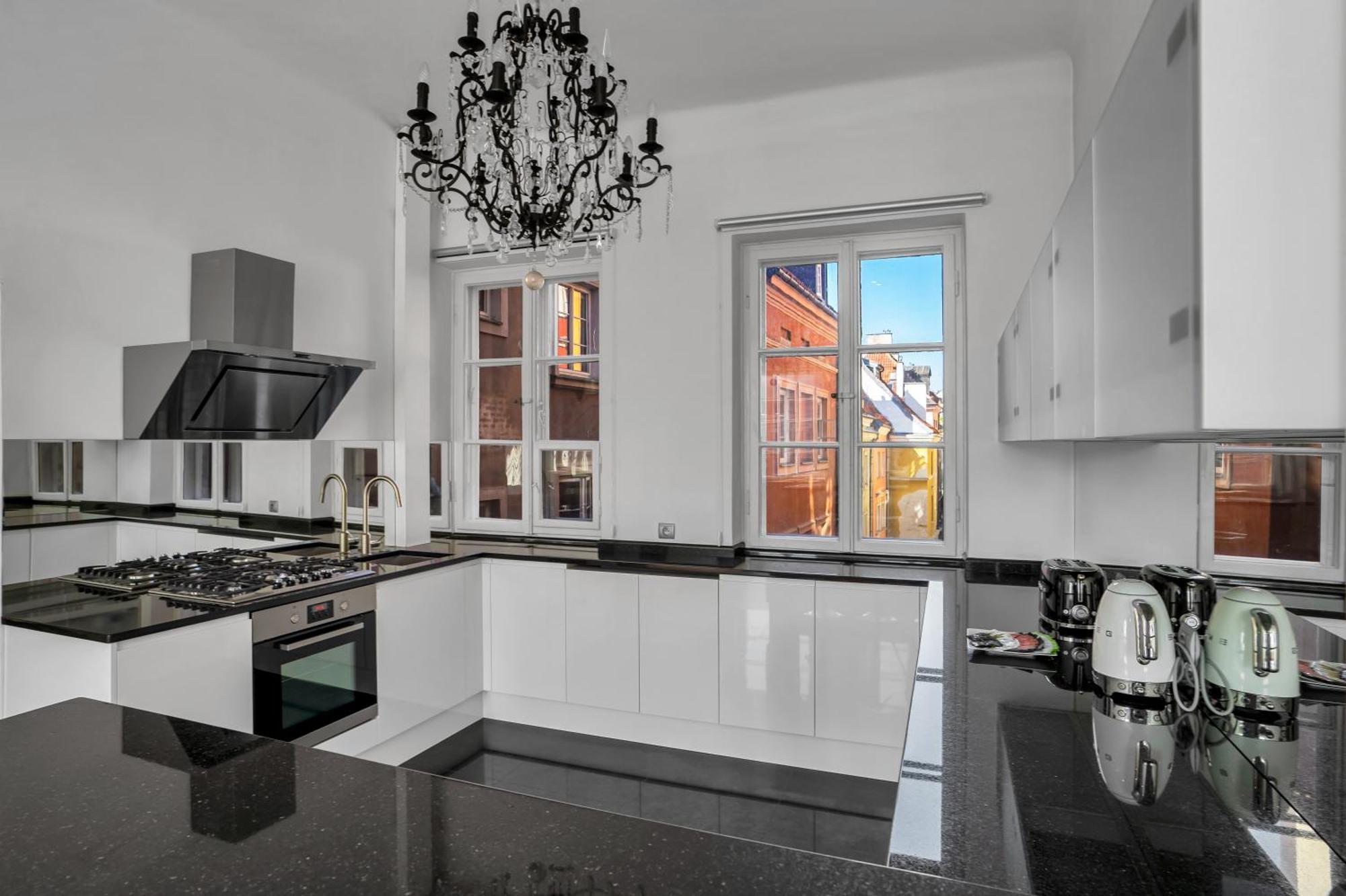 Warsaw Castle Apartments - Prime Location, Historic City Center, Castle View, Fast Internet - By Rentujemy מראה חיצוני תמונה