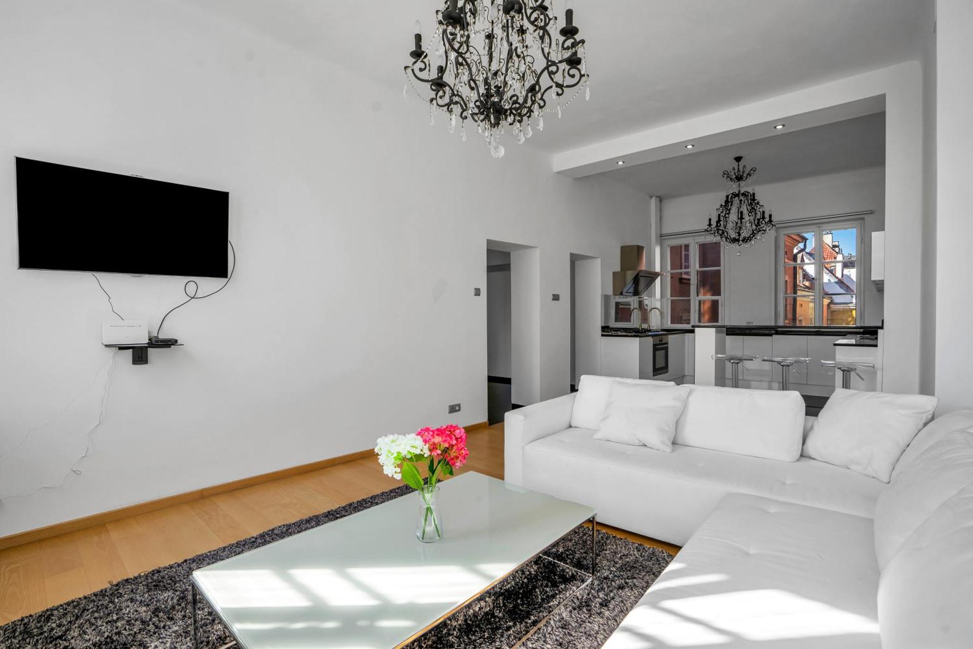 Warsaw Castle Apartments - Prime Location, Historic City Center, Castle View, Fast Internet - By Rentujemy מראה חיצוני תמונה